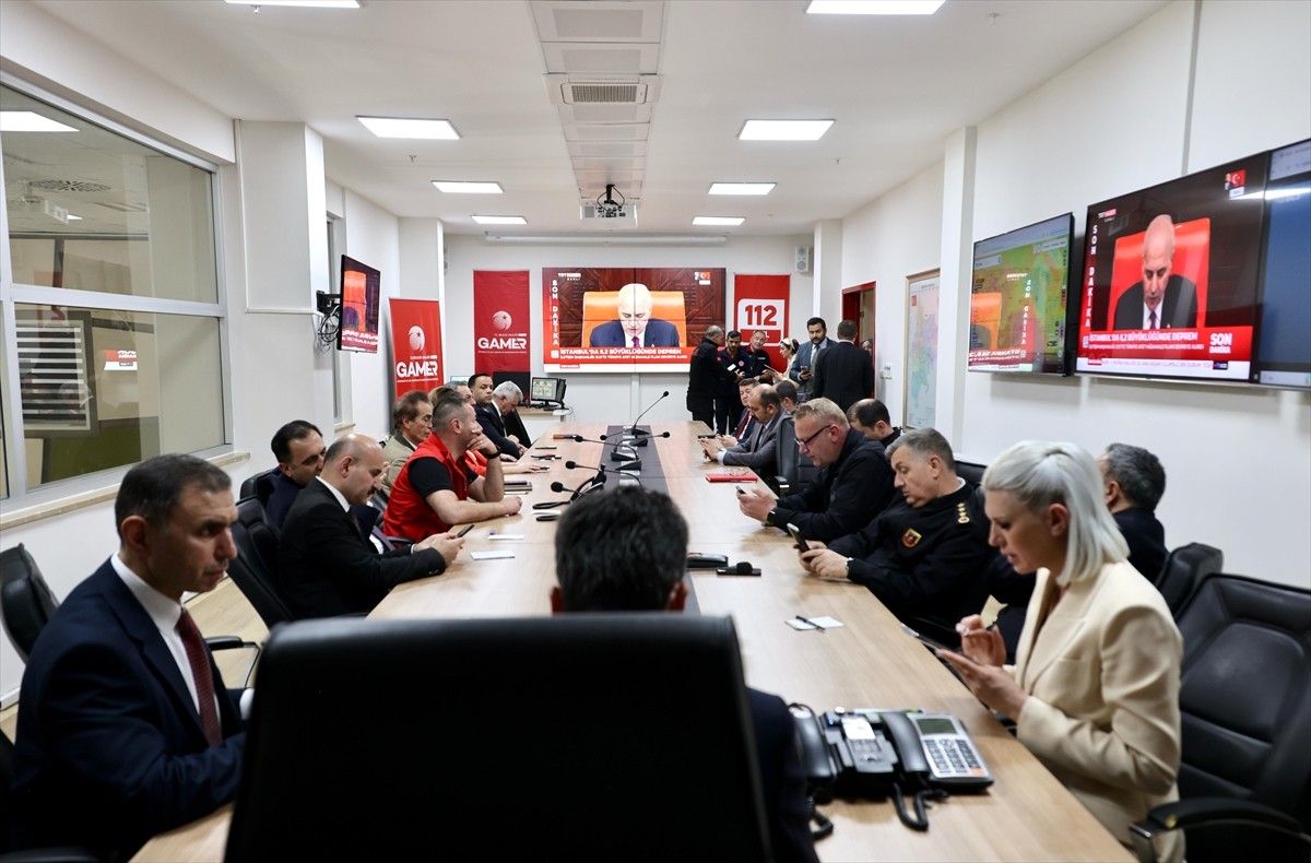 Merkez üssü Silivri açıkları olan 6,2 büyüklüğündeki deprem Bilecik ve ilçelerinde de hissedildi....