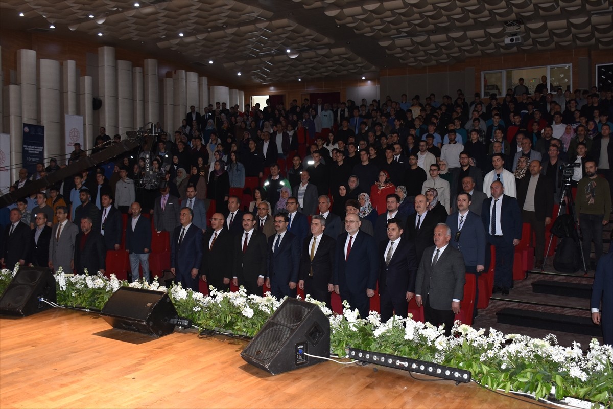 Milli Eğitim Bakanlığı Din Öğretimi Genel Müdürlüğünce düzenlenen "Genç Sada Kur'an-ı Kerim'i...