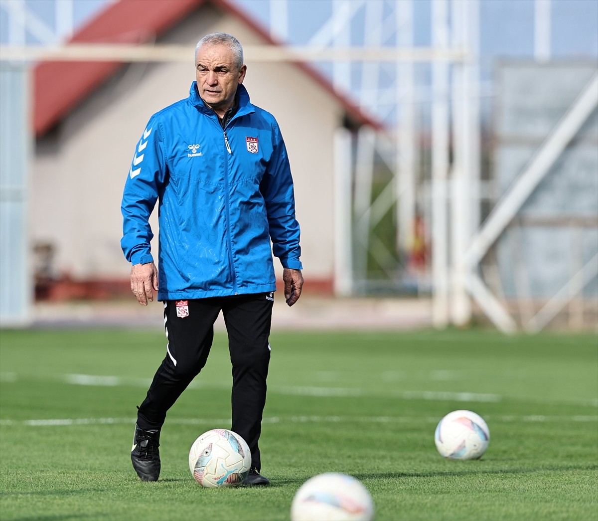 Net Global Sivasspor, Trendyol Süper Lig'in 31. haftasında 13 Nisan Pazar günü evinde Fenerbahçe...