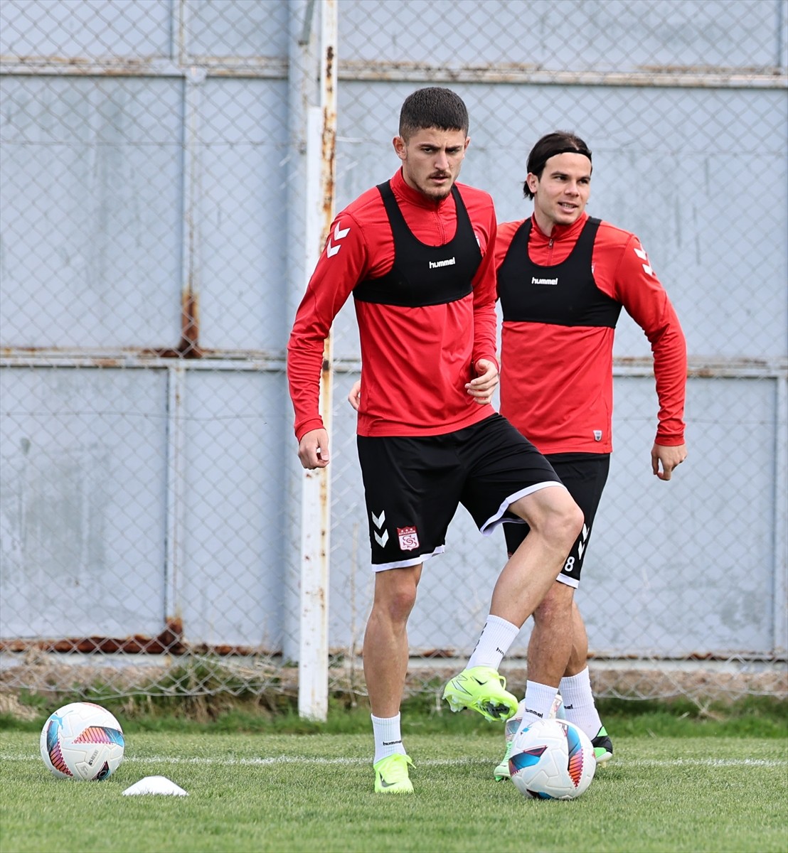 Net Global Sivasspor, Trendyol Süper Lig'in 33. haftasında sahasında Onvo Antalyaspor ile...