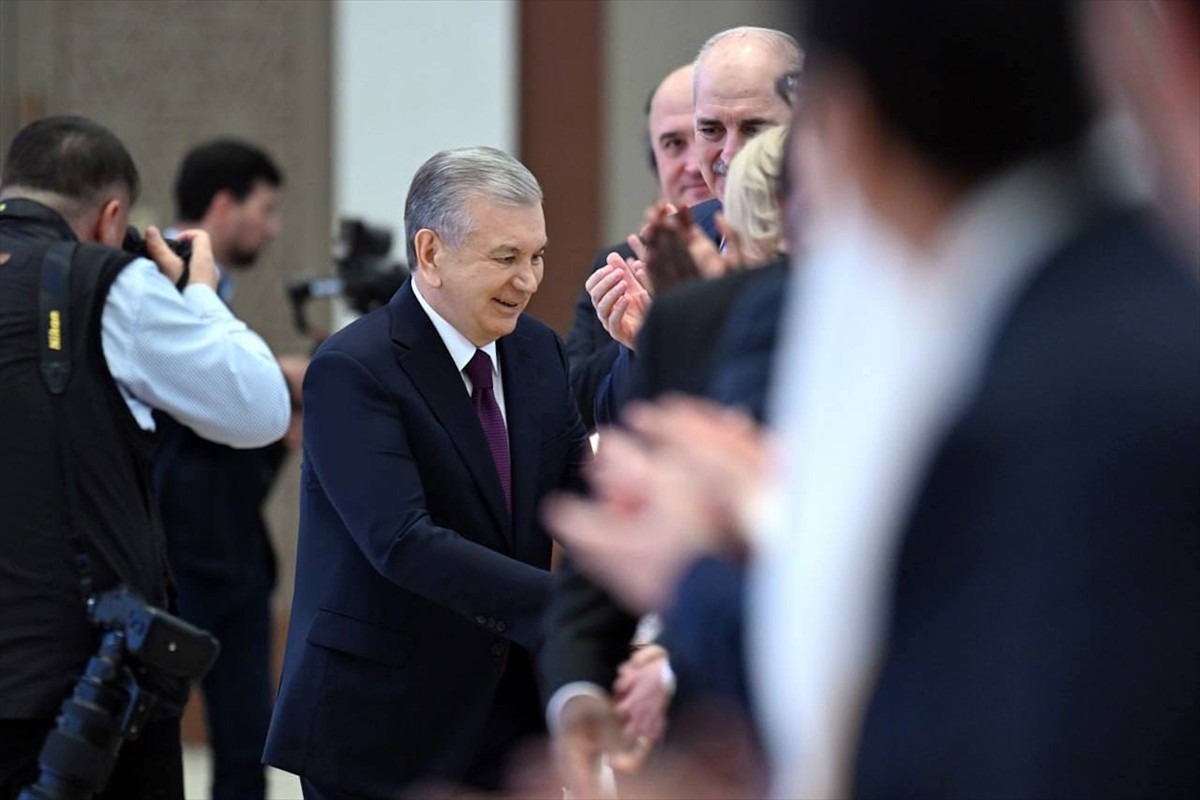 Özbekistan Cumhurbaşkanı Şevket Mirziyoyev (fotoğrafta), Taşkent’te devam eden, 190 üye ülke, 15...