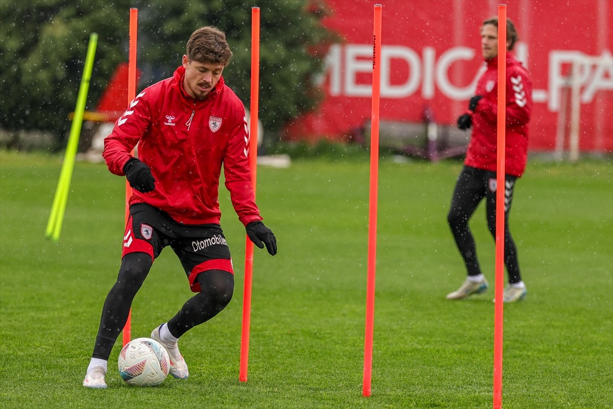 Reeder Samsunspor, Trendyol Süper Lig'in 31. haftasında 11 Nisan Cuma günü sahasında Galatasaray...