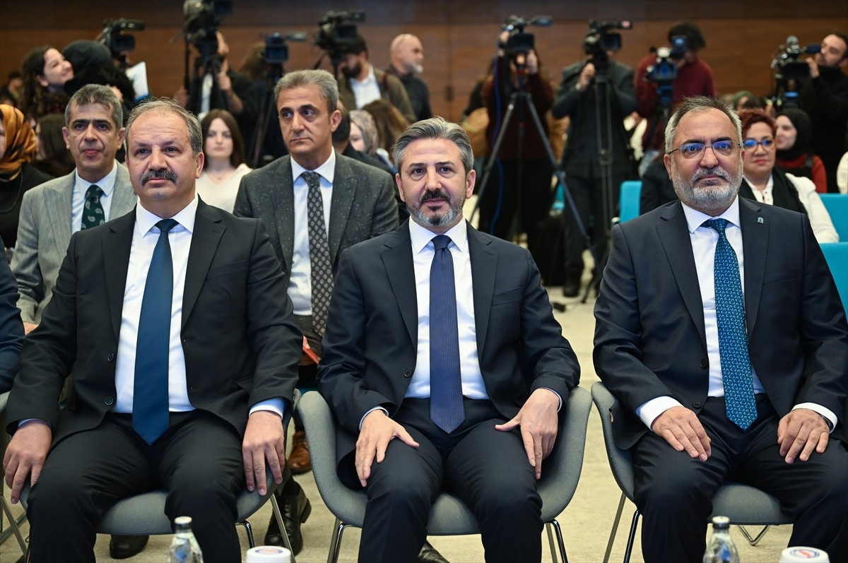 Sağlık-Sen ve Ankara Yıldırım Beyazıt Üniversitesi işbirliğinde "Sağlıklı Türkiye Yüzyılında...