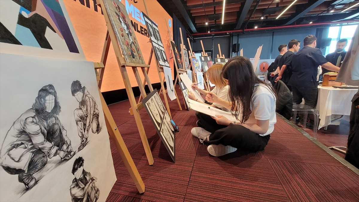 Samsun'da "Akademik Meslek Tanıtım Günleri" etkinliği devam ediyor.