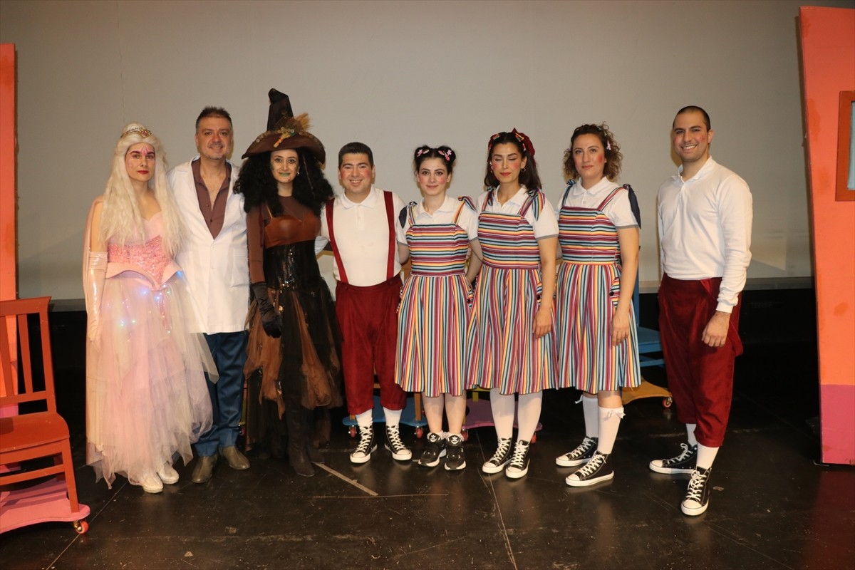 Samsun Devlet Opera ve Balesi (SAMDOB), 1. Anadolu Opera ve Bale Festivali kapsamında "Okulumuz...