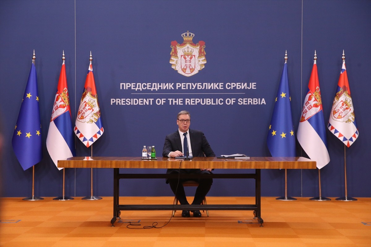 Sırbistan Cumhurbaşkanı Aleksandar Vucic, Belgrad Üniversitesi Tıp Fakültesi'nde akademisyen...