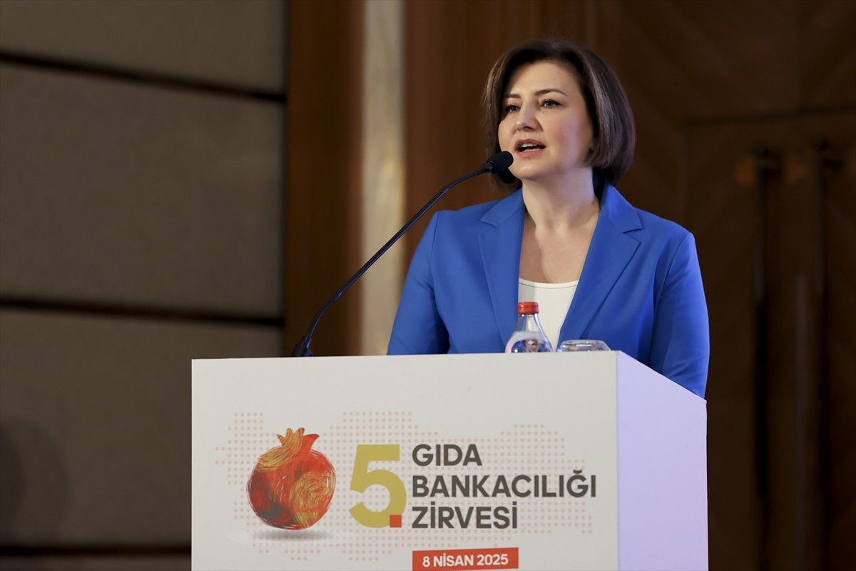 Temel İhtiyaç Derneği (TİDER) Başkanı Hande Tibuk, TİDER tarafından düzenlenen 5. Gıda Bankacılığı...