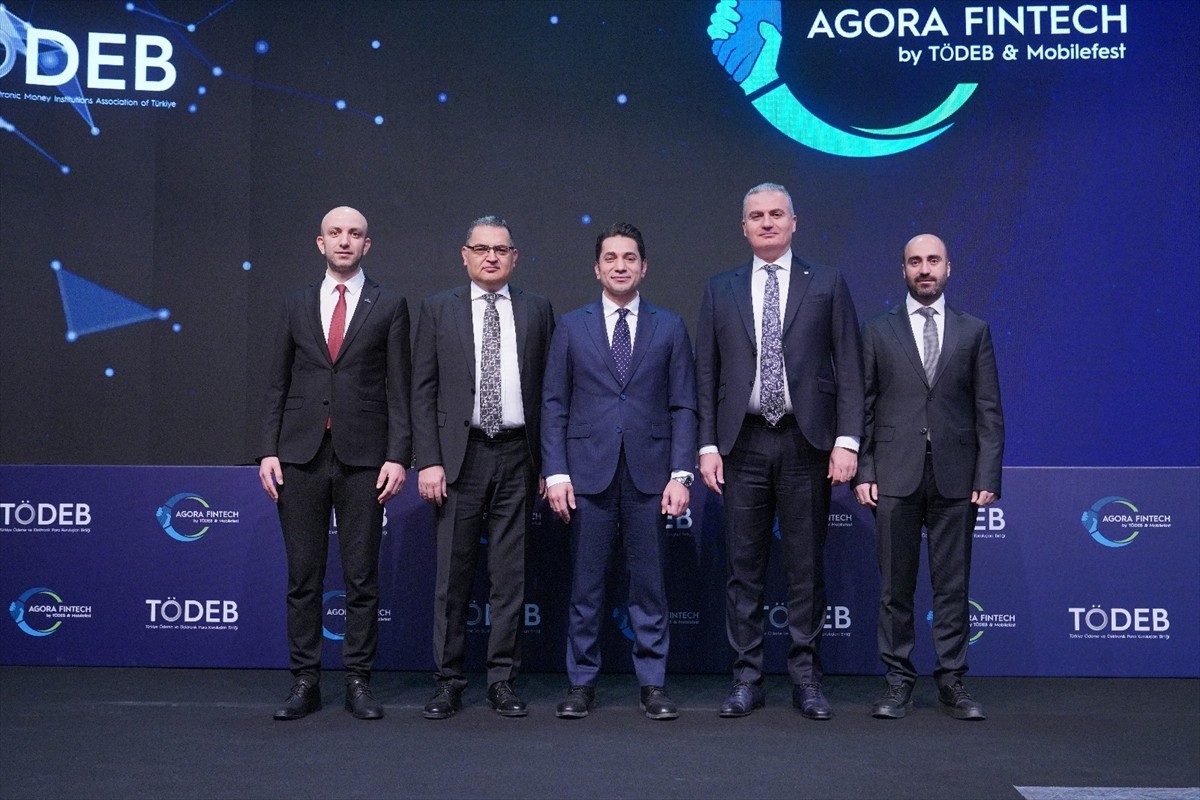 Ticaret Bakanlığı tarafından desteklenen, Türkiye Ödeme ve Elektronik Para Kuruluşları Birliği...