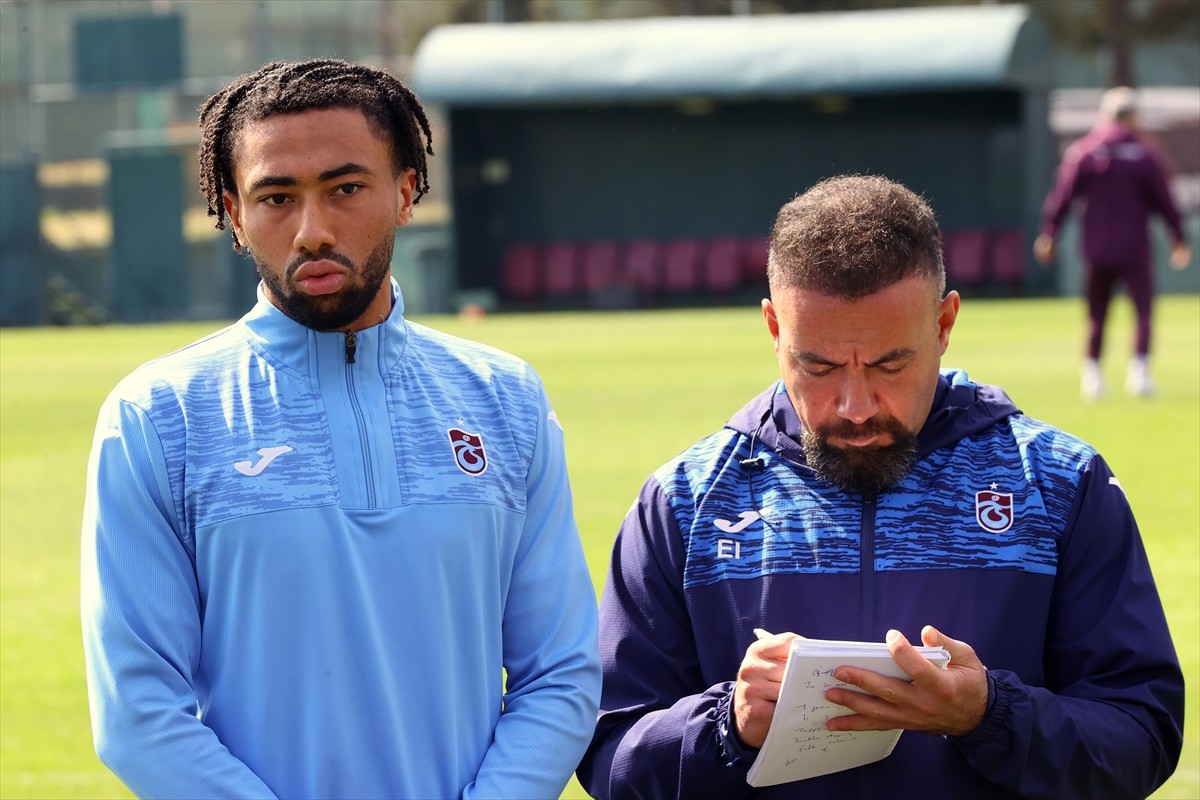 Tim Jabol Folcarelli (solda), bordo-mavili takımın hafta sonu deplasmanda yapacağı Adana Demirspor...