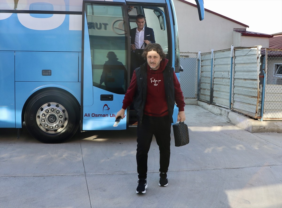 Trabzonspor, Trendyol Süper Lig'in 32'nci haftasında Adana Demirspor ile yapacağı maç için...