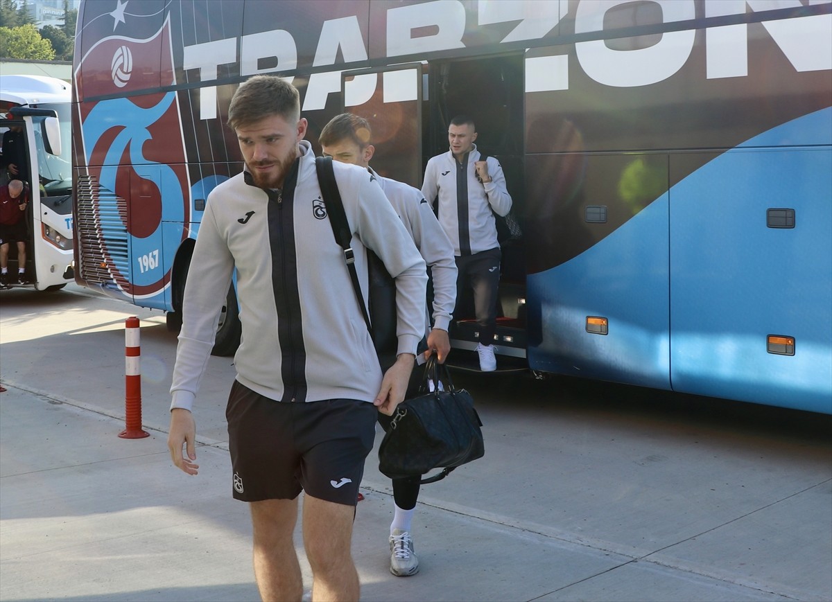 Trabzonspor, Trendyol Süper Lig'in 32'nci haftasında Adana Demirspor ile yapacağı maç için...