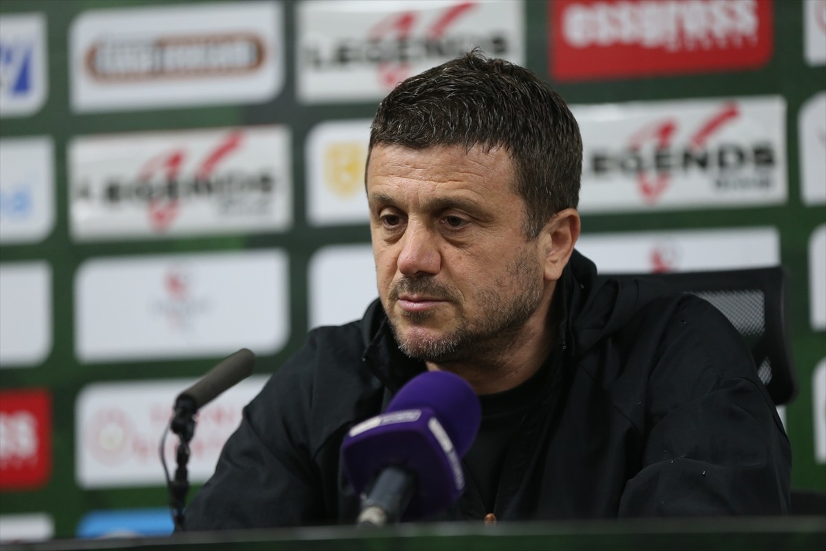 Trendyol 1. Lig'in 32. haftasında Sakaryaspor, sahasında Adanaspor'u 2-1 yendi. Adanaspor Teknik...