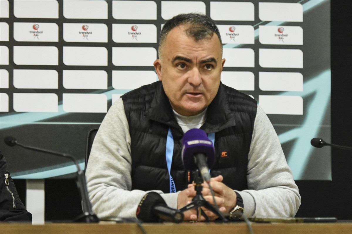 Trendyol 1. Lig'in 33. haftasında deplasmanda Fitmens Gömlek Yeni Malatyaspor'u 3-1 yenen Teksüt...