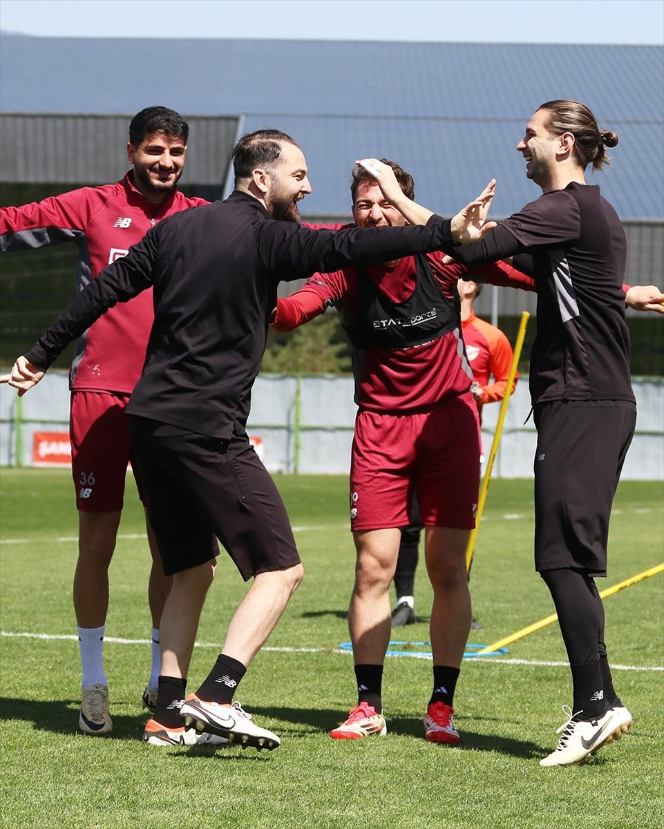 Trendyol 1. Lig'in 35. haftasında Solwie Energy Fatih Karagümrük ile karşılaşacak Geosis Boluspor...