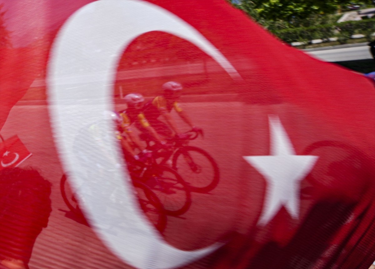 Türkiye'nin 'ProSeries' kategorisindeki tek bisiklet yarışı olan ve 8 etaptan oluşan 60....