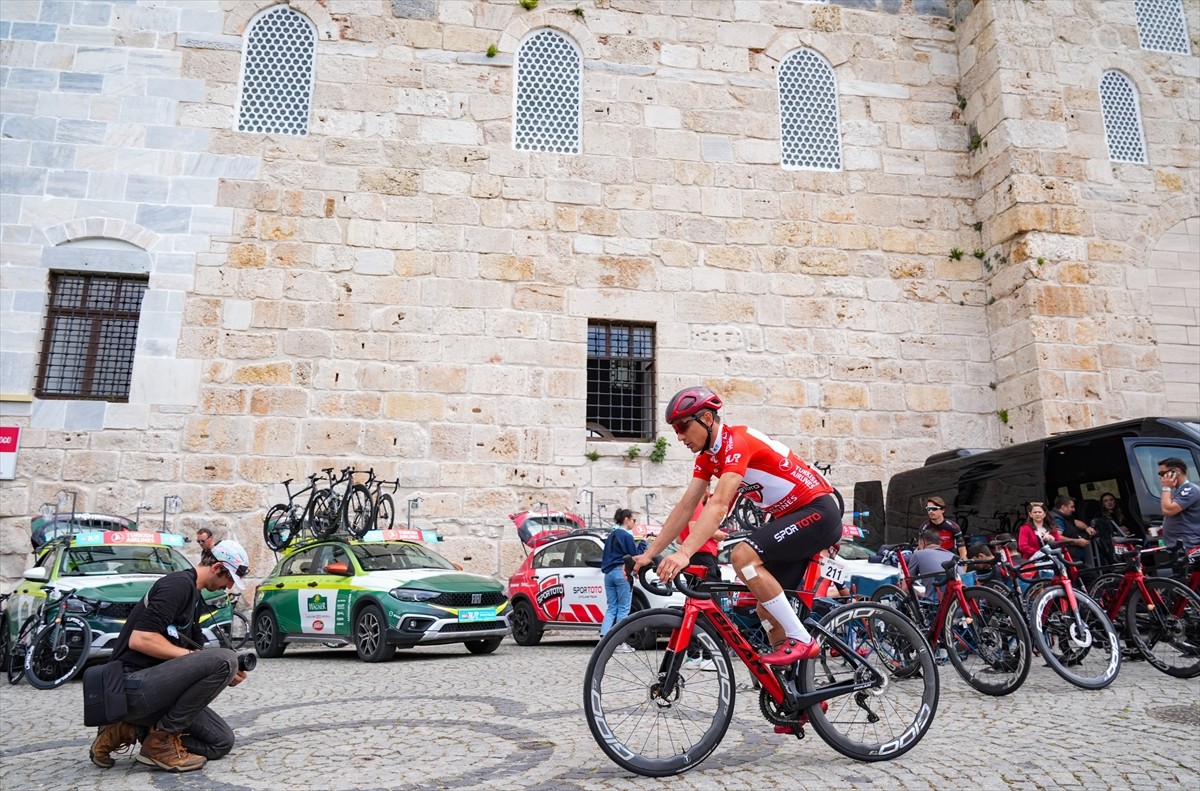 60. Cumhurbaşkanlığı Türkiye Bisiklet Turu'nun (TUR 2025) Selçuk (İsabey)-Selçuk (Meryem Ana)...