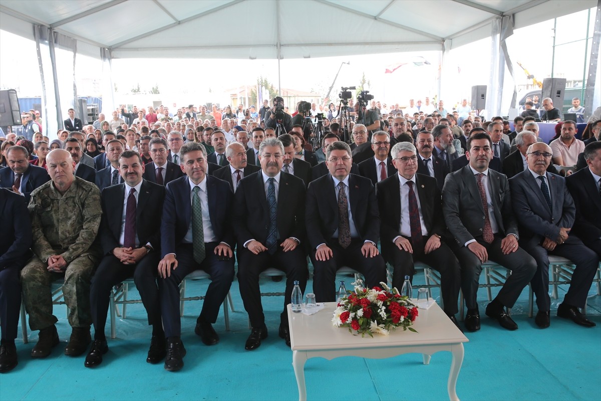 Adalet Bakanı Yılmaz Tunç, Osmaniye'de Düziçi Adalet Sarayı Temel Atma Töreni'ne katıldı.