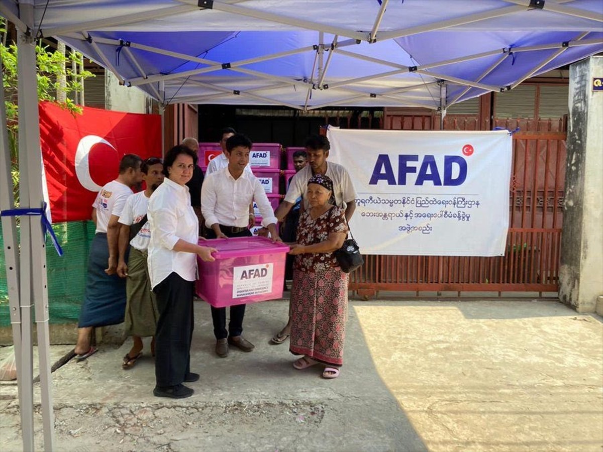 Afet ve Acil Durum Yönetimi Başkanlığı (AFAD), Myanmar'da meydana gelen 7,7 büyüklüğündeki...