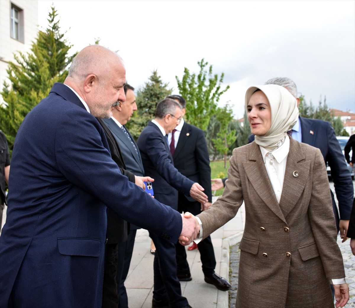 Aile ve Sosyal Hizmetler Bakanı Mahinur Özdemir Göktaş (ortada), Kırıkkale'de çeşitli ziyaretler...