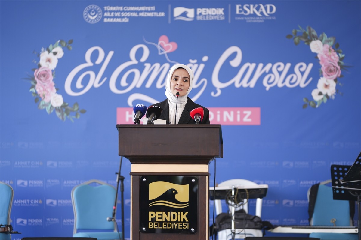 Aile ve Sosyal Hizmetler Bakanı Mahinur Özdemir Göktaş, Pendik Belediyesi ile Pendik Esnaf...