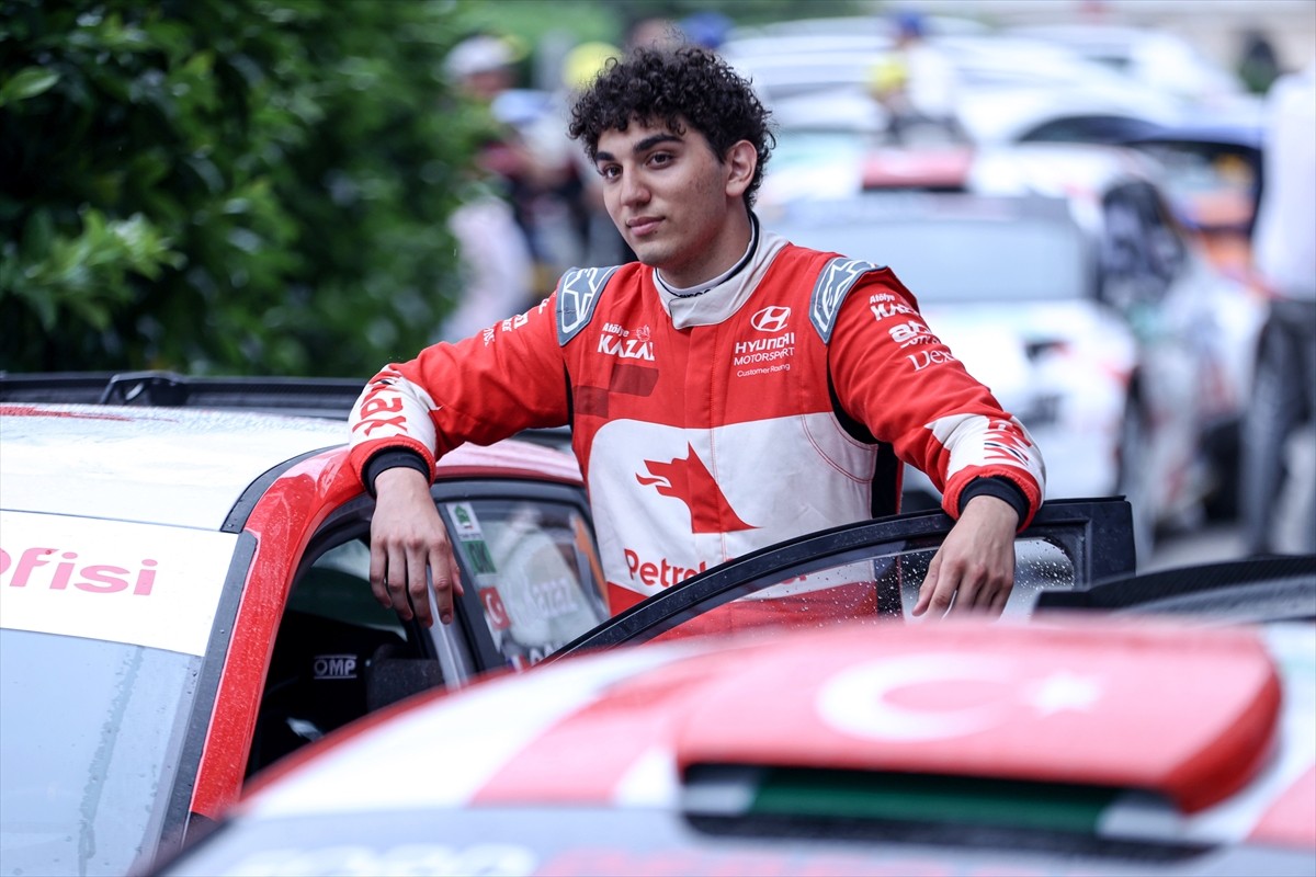 Bursa Otomobil Sporları Spor Kulübü (BOSSEK) tarafından düzenlenen ve Petrol Ofisi Maxima 2025...