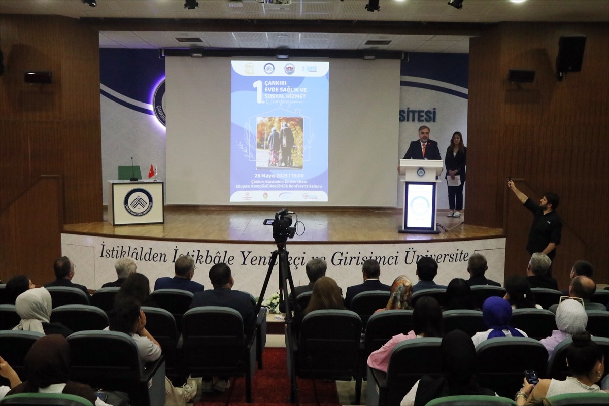 Çankırı Karatekin Üniversitesi (ÇAKÜ) ev sahipliğinde 1. Çankırı Evde Sağlık ve Sosyal Hizmet...