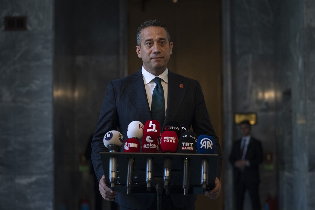 CHP Grubu, TBMM Başkanlık Divanı'nda görev yapacaklar ile Meclis İdare Amirinin belirlenmesi için...