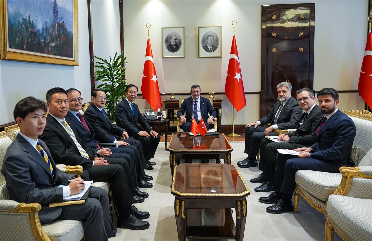  Cumhurbaşkanı Yardımcısı Cevdet Yılmaz, Çin Halk Cumhuriyeti Ulusal Halk Kongresi Daimi Komitesi...