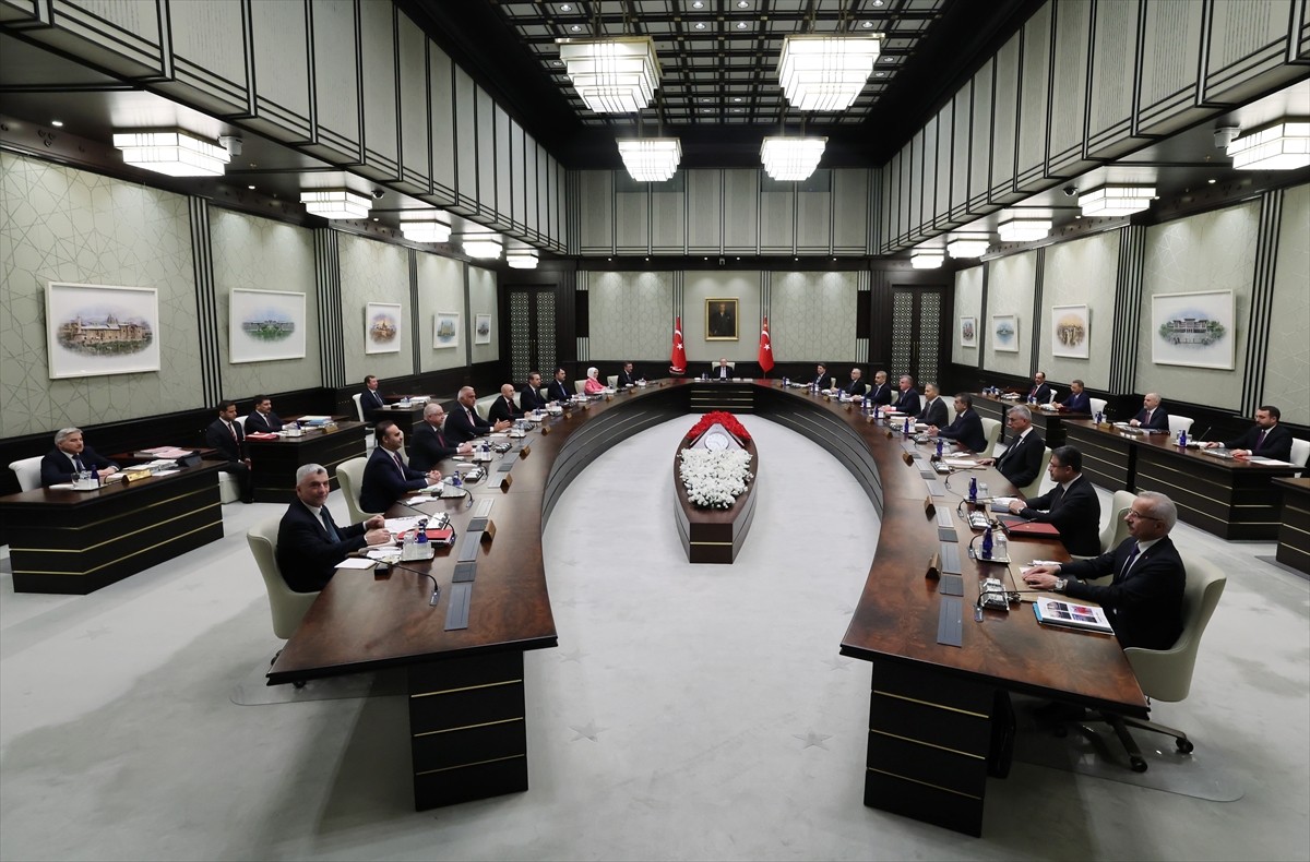 Cumhurbaşkanlığı Kabinesi, Cumhurbaşkanı Recep Tayyip Erdoğan başkanlığında Cumhurbaşkanlığı...