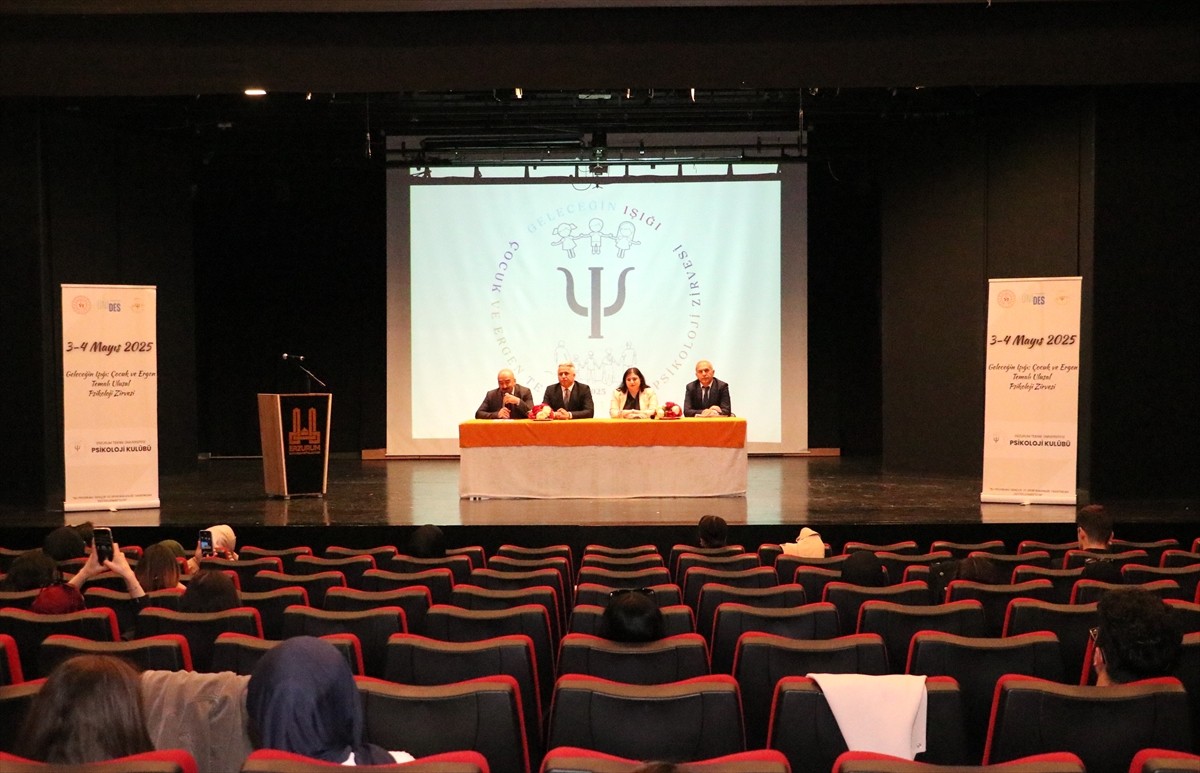 Erzurum Teknik Üniversitesi (ETÜ) Psikoloji Kulübü tarafından bu yıl üçüncüsü gerçekleştirilen...