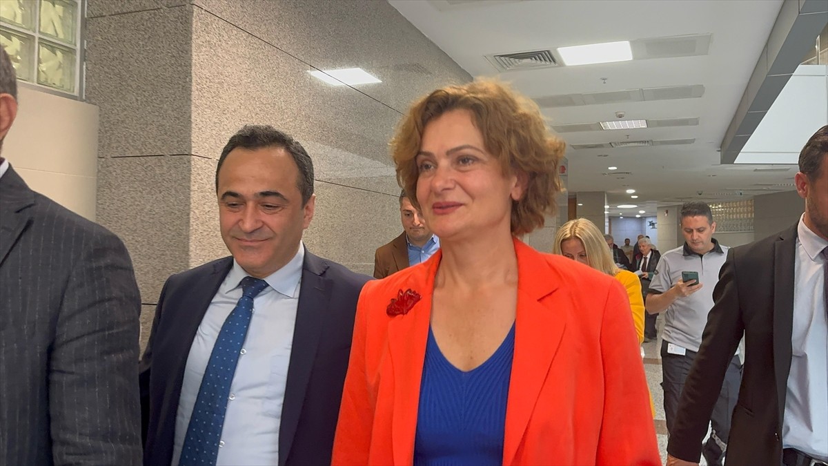 Eski CHP İstanbul İl Başkanı Canan Kaftancıoğlu'nun, "devletin askeri ve emniyet teşkilatını...