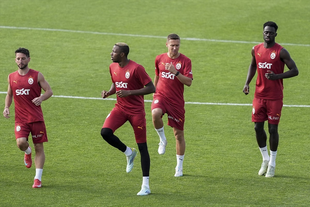 Galatasaray, Trendyol Süper Lig'in 38. haftasında RAMS Başakşehir ile yapacağı maçın...