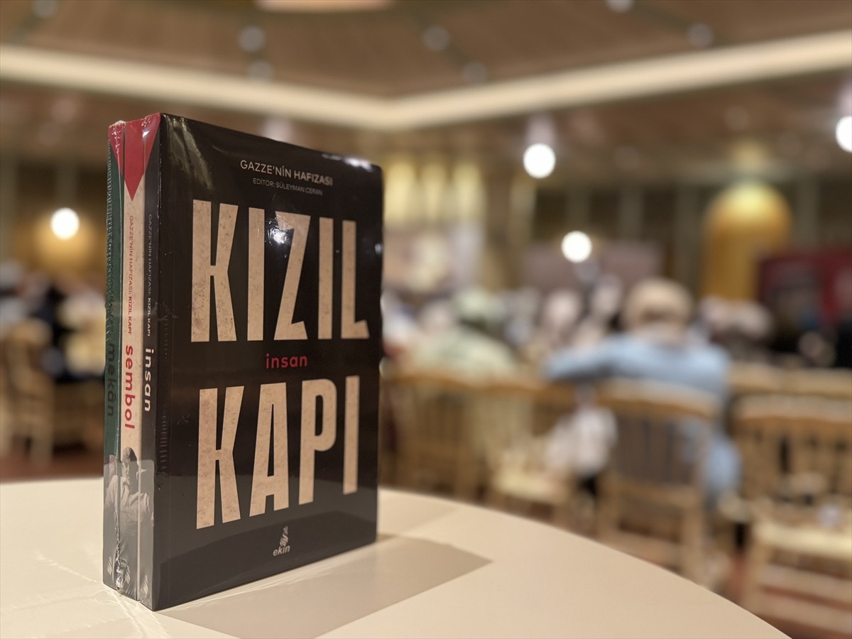 Gazze direnişini farklı boyutlarıyla ele alan "Gazze'nin Hafızası: Kızıl Kapı" tanıtım toplantısı...