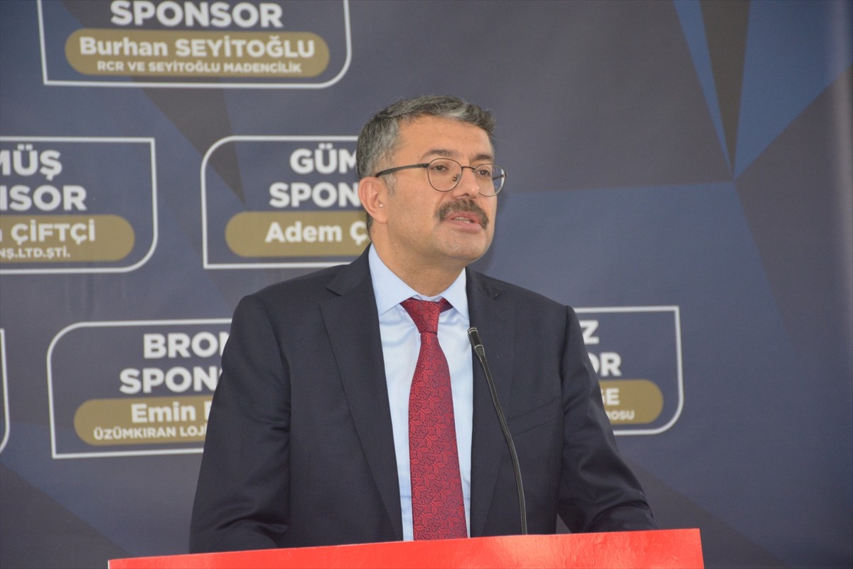  Hakkari'de Müstakil Sanayici ve İşadamları Derneği (MÜSİAD) şubesince "Birlikte çalışalım...