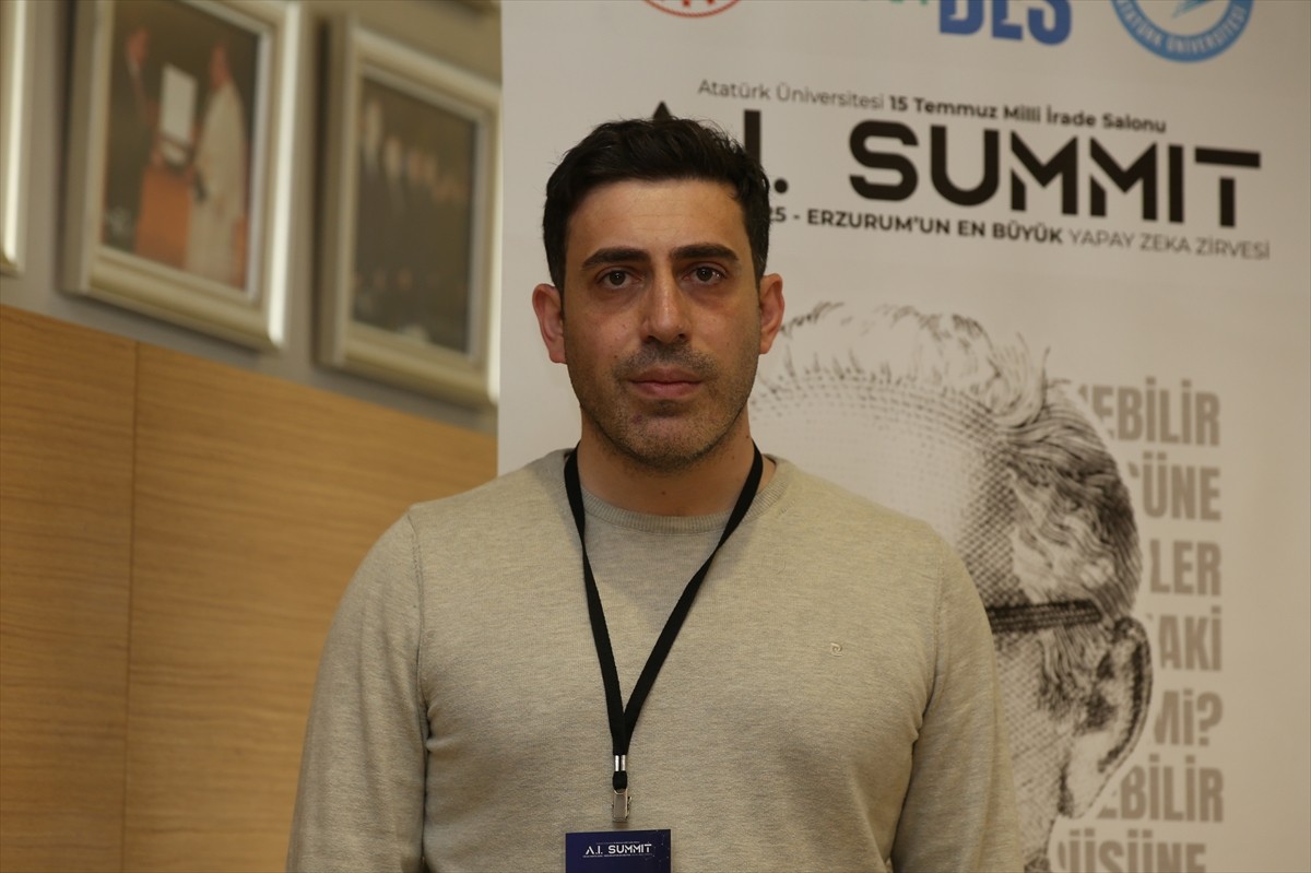 İletişim Başkanlığı Bilgi İşlem Dairesi Başkanı Buğra Ayan, başkanlık olarak kamudaki teknolojik...