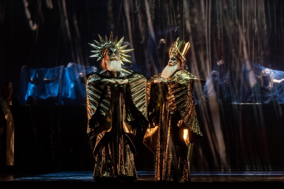 İstanbul Devlet Opera ve Balesinin (İDOB) sahnelediği "Gilgameş" operasının dünya prömiyeri, 16....