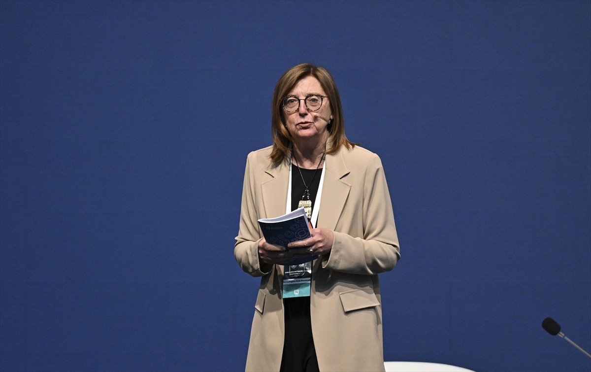 İtalya merkezli Aileler için Avrupa Ağı (ELFAC) Başkanı Maria Regina Maroncelli, Anadolu Ajansının...