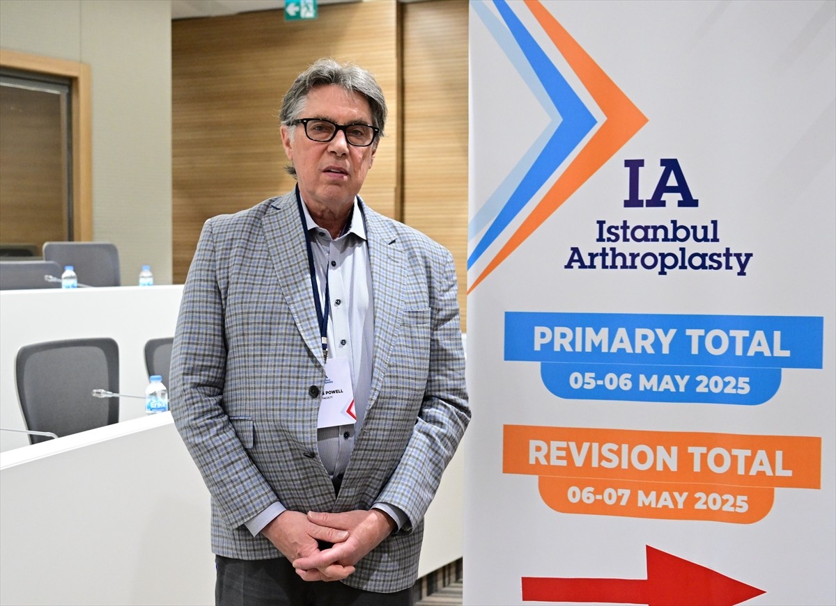 Kalça ve diz protez cerrahisinde uygulamalı eğitimleriyle öne çıkan İstanbul Artroplasti Kursu...