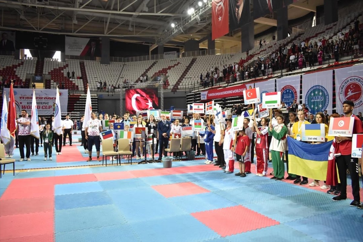 Kick boksta Türkiye Açık WAKO Dünya Kupası, Antalya'da gerçekleştirildi.