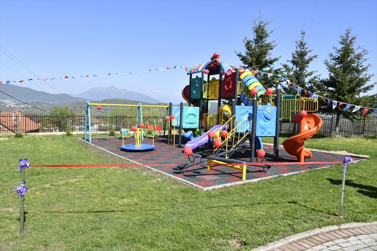 Kosova Türk Temsil Heyet Başkanlığınca, ülkenin güneyindeki Dragaş Belediyesine bağlı Kuk köyünde...