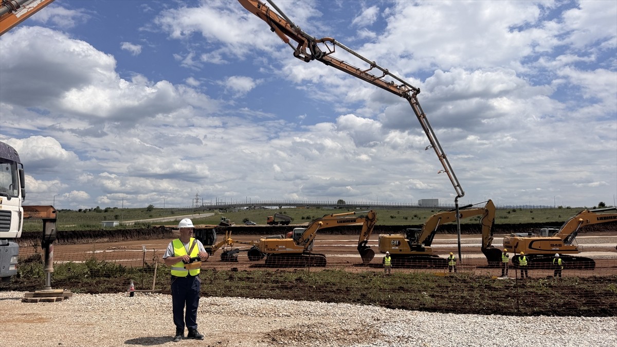 Kuzey Makedonya'nın başkenti Üsküp'te, Bursa'da faaliyet gösteren Şahterm Şirketler Grubunca...