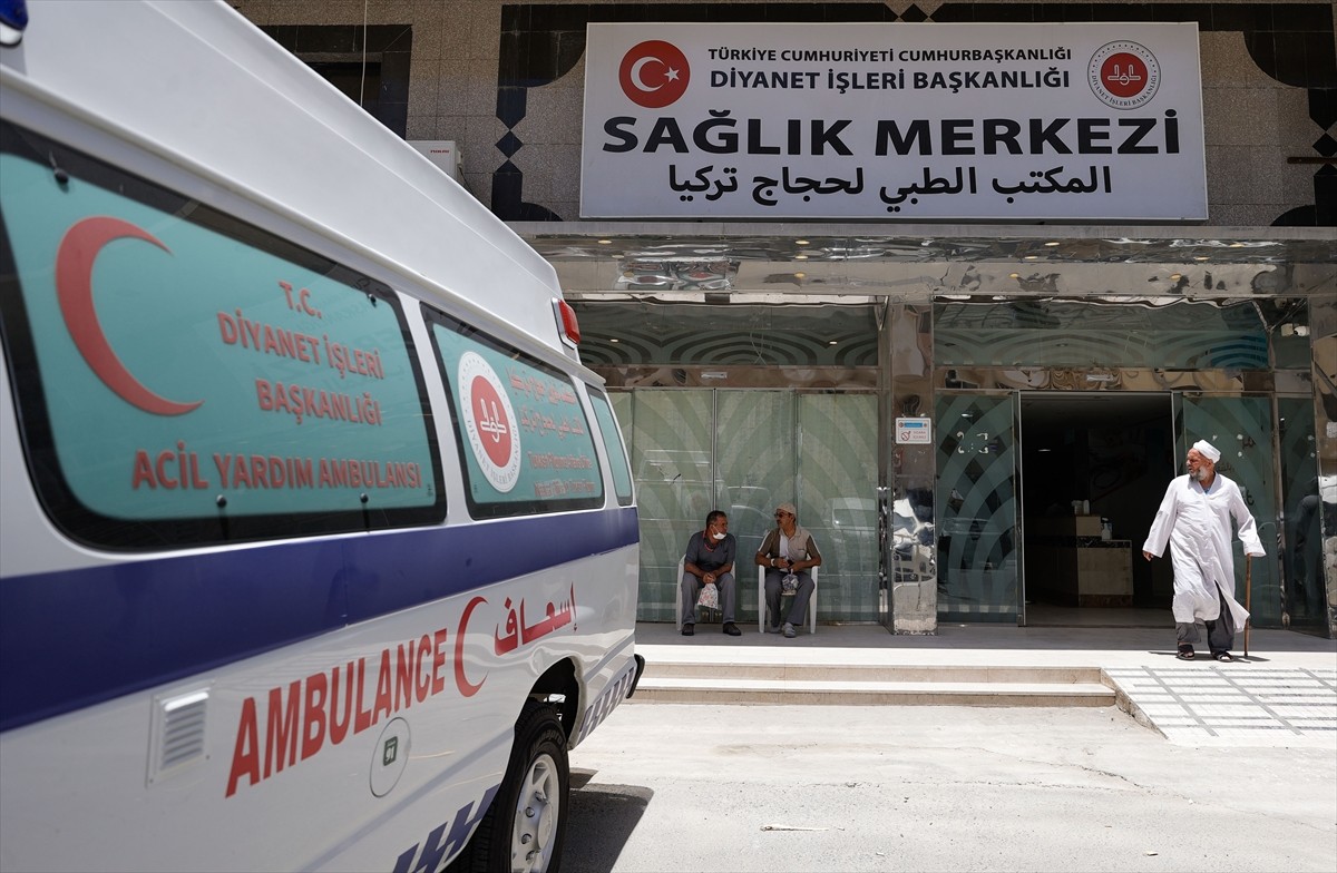 Mübarek beldede rahatsızlanan Türk hacı adayları, Diyanet İşleri Başkanlığı’nın Mekke...