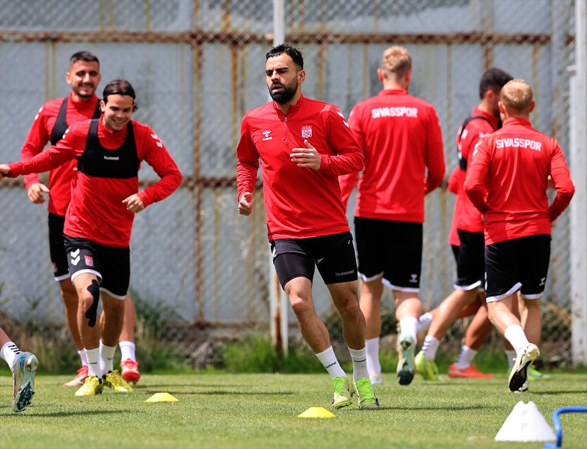 Net Global Sivasspor, Trendyol Süper Lig'in 36. haftasında deplasmanda Reeder Samsunspor ile...