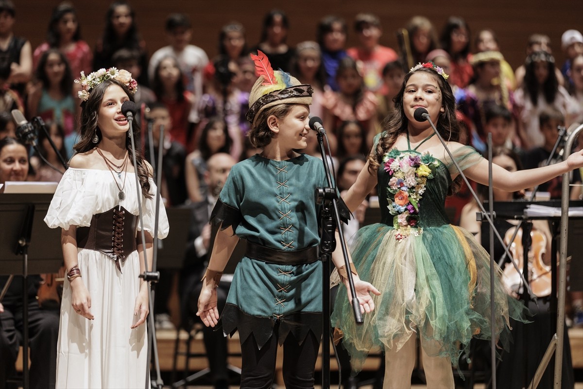 Olten Sanat Vakfınca, Türkiye'deki çocuk şarkıları repertuvarını zenginleştirmek ve yeni...