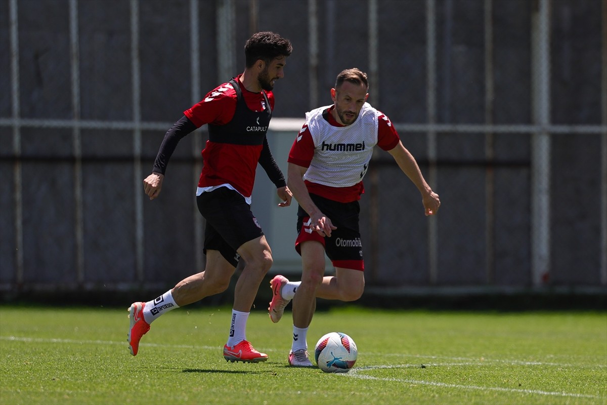 Reeder Samsunspor, Trendyol Süper Lig'in 38. haftasında sahasında oynayacağı Bellona Kayserispor...