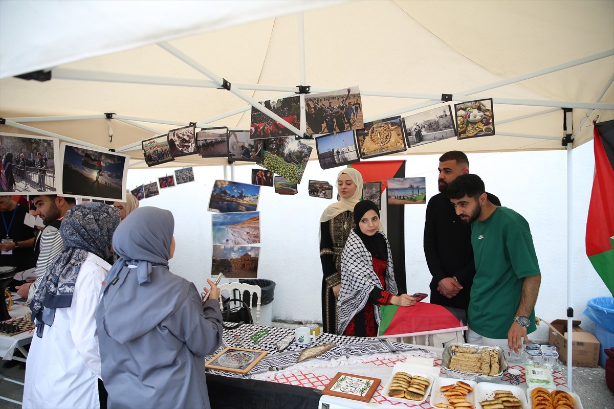 Sakarya 7 Renk Uluslararası Öğrenci Topluluğu ve Kaynarca Şehit Mansur Cansız Anadolu İmam Hatip...