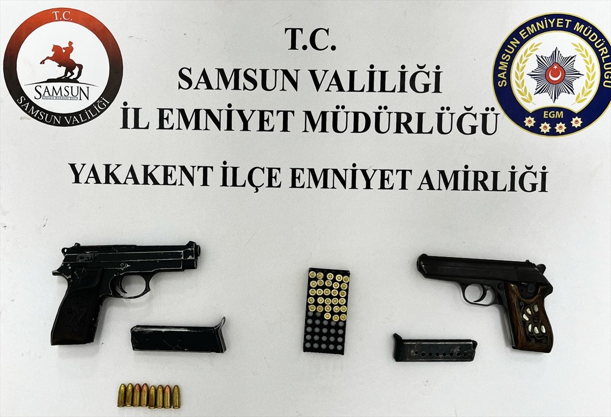 Samsun’da silah kaçakçılığıyla mücadele kapsamında düzenlenen operasyonda, 2 kişi gözaltına...