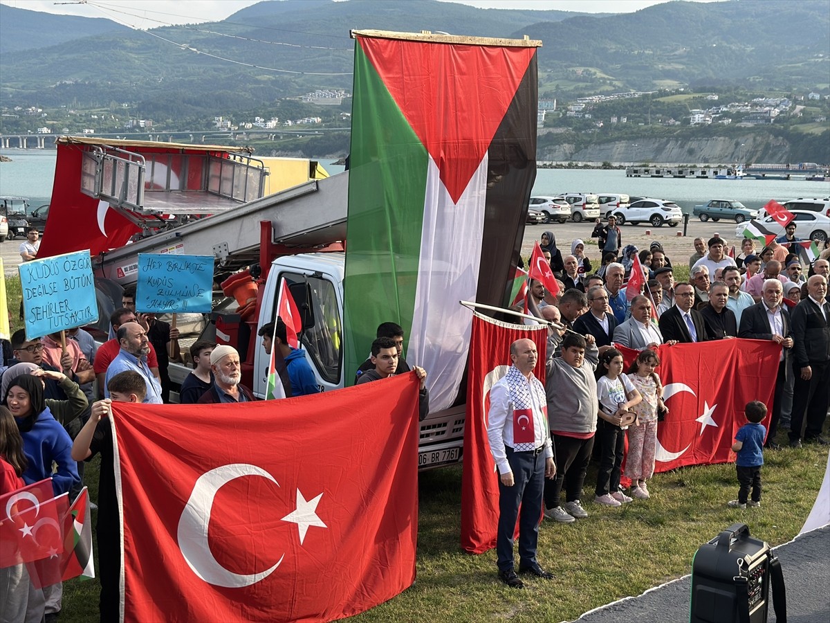 Sinop'un Gerze ilçesinde, İlim Yayma Cemiyeti Gerze Şubesi ve İlçe Müftülüğü öncülüğünde...