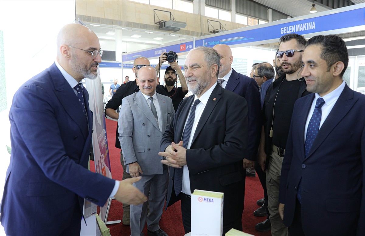 Suriye'de Baas rejiminin devrilmesinin ardından başkent Şam'da, onlarca Türk şirketinin...