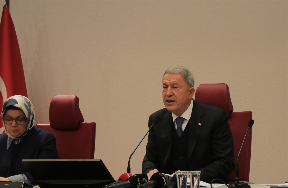 TBMM Milli Savunma Komisyonu Başkanı ve AK Parti Kayseri Milletvekili Hulusi Akar, Kayseri...